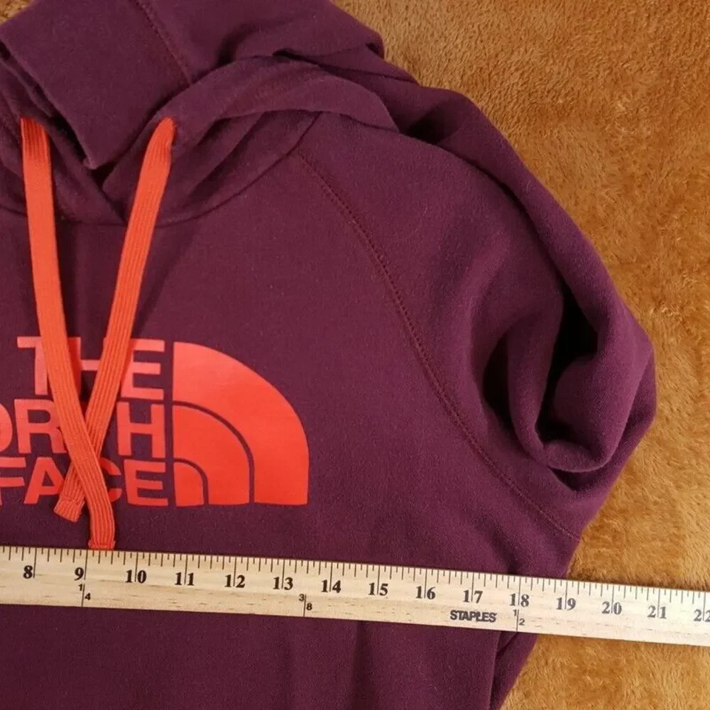 THE NORTH FACE Womens Hoodie Medium Maroon Pullover Graphic Logo HALF DOME